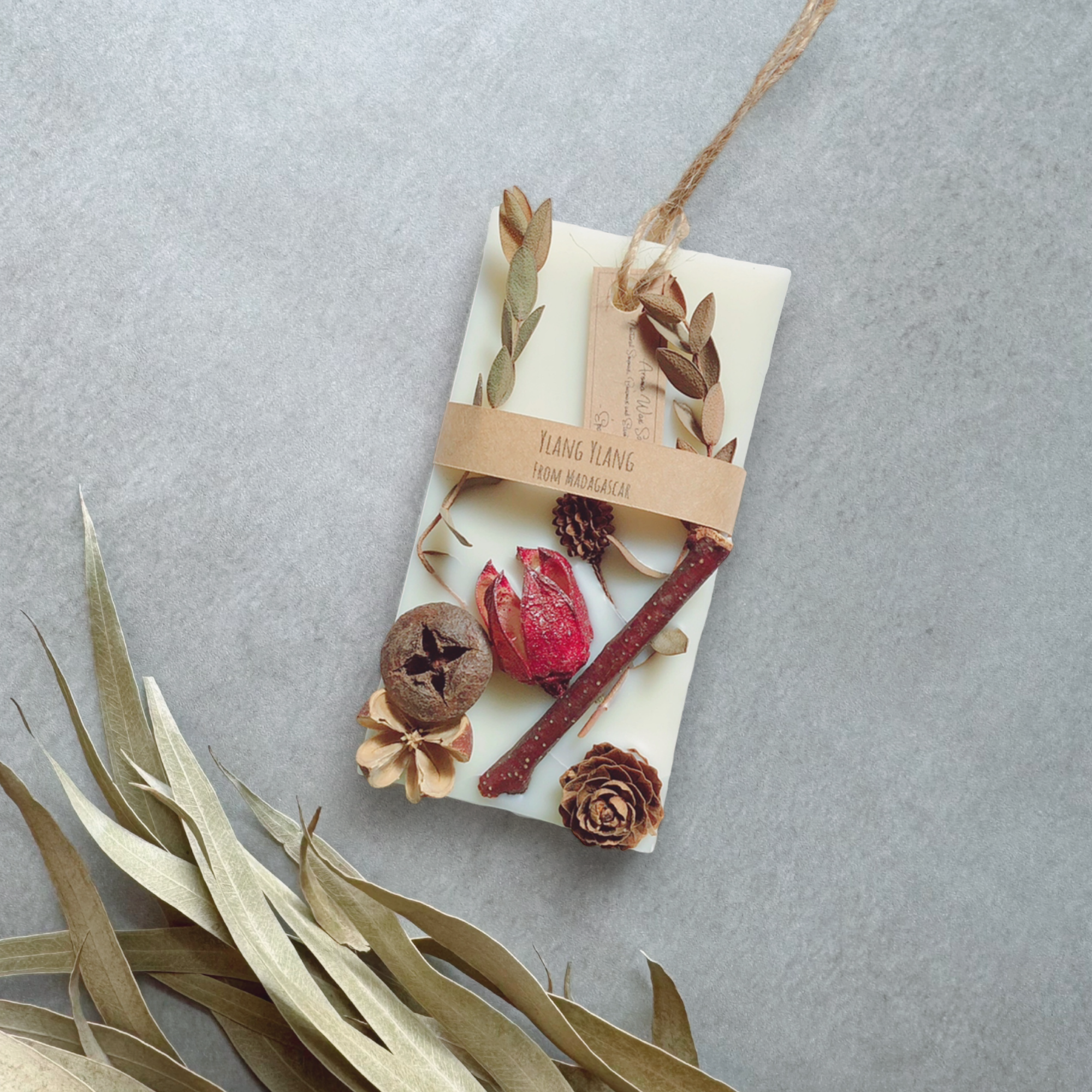 【new】木の実のアロマワックスサシェ