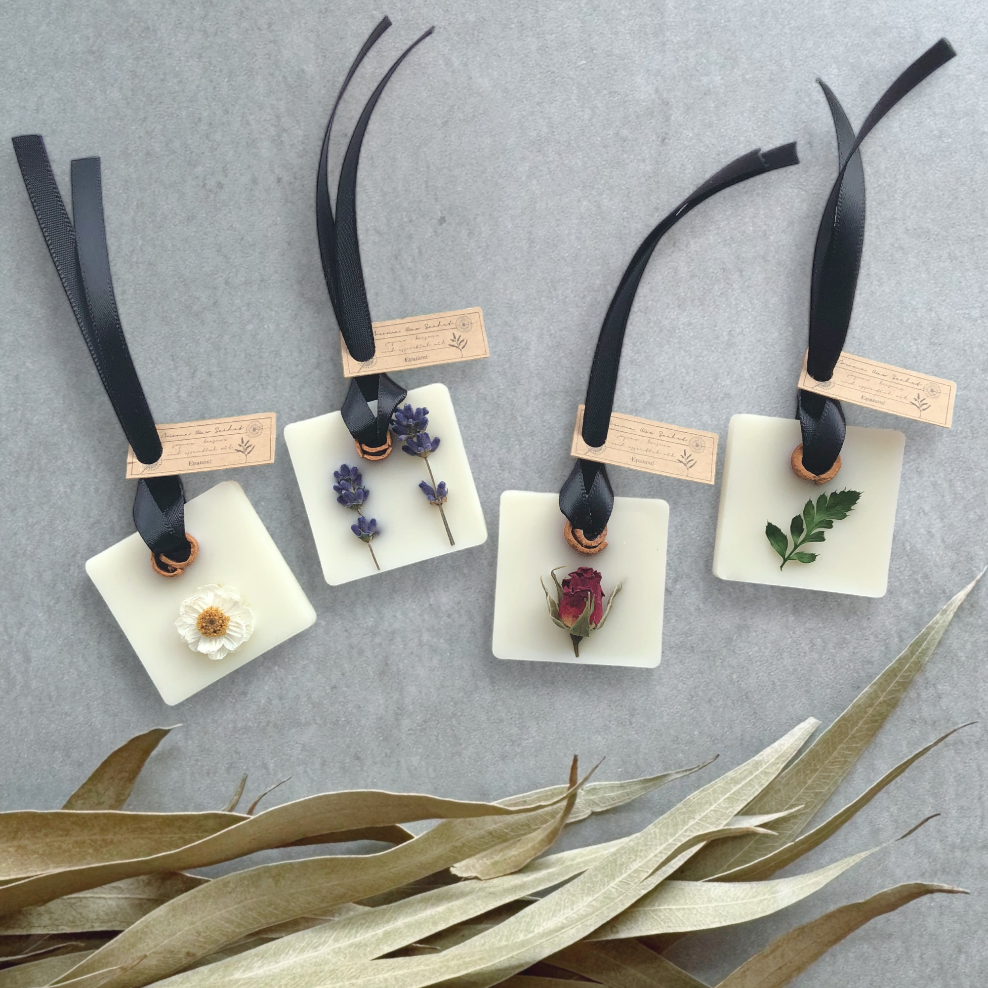 【new】アロマワックスサシェ – square